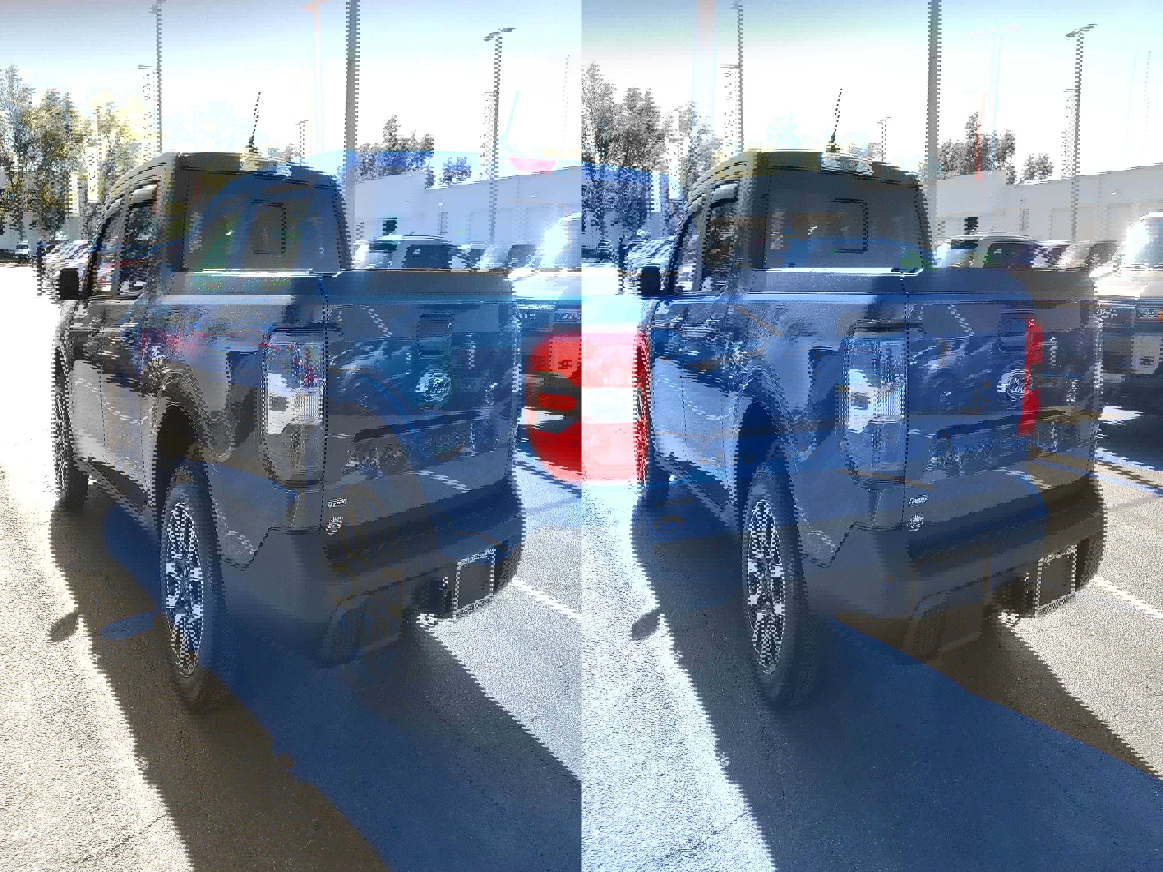 Certified 2023 Ford Maverick Lariat w/ Lariat Luxury Package image 3