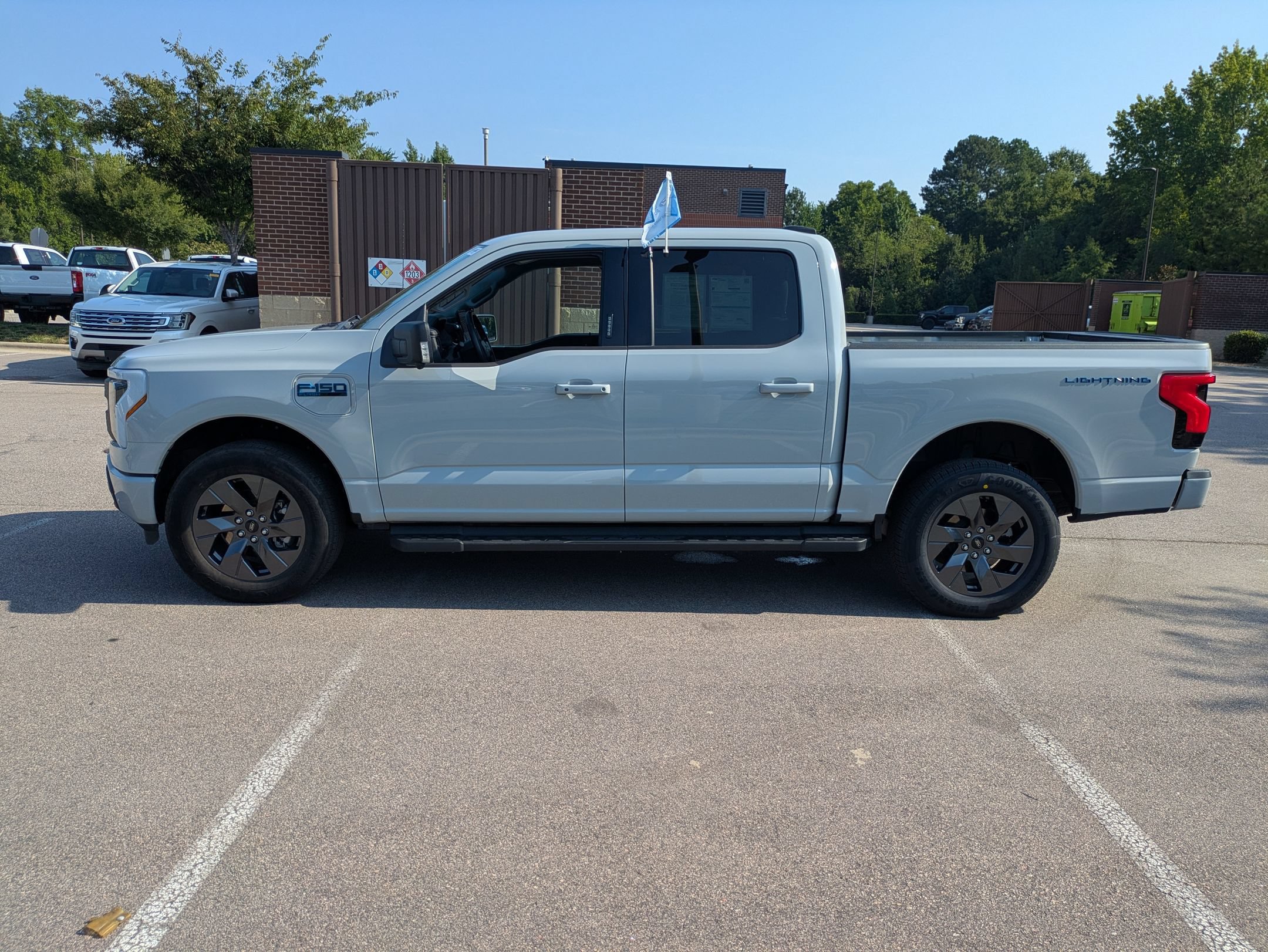 Certified 2024 Ford F150 Lightning Flash AWD/4WD image 7