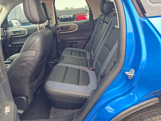 Certified 2025 Ford Bronco Sport Outer Banks w/ Outer Banks Tech Package+ AWD/4WD image 9