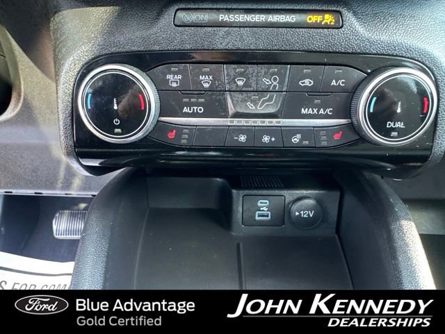 Certified 2022 Ford Escape SE w/ SE Sport Appearance Package AWD/4WD image 18
