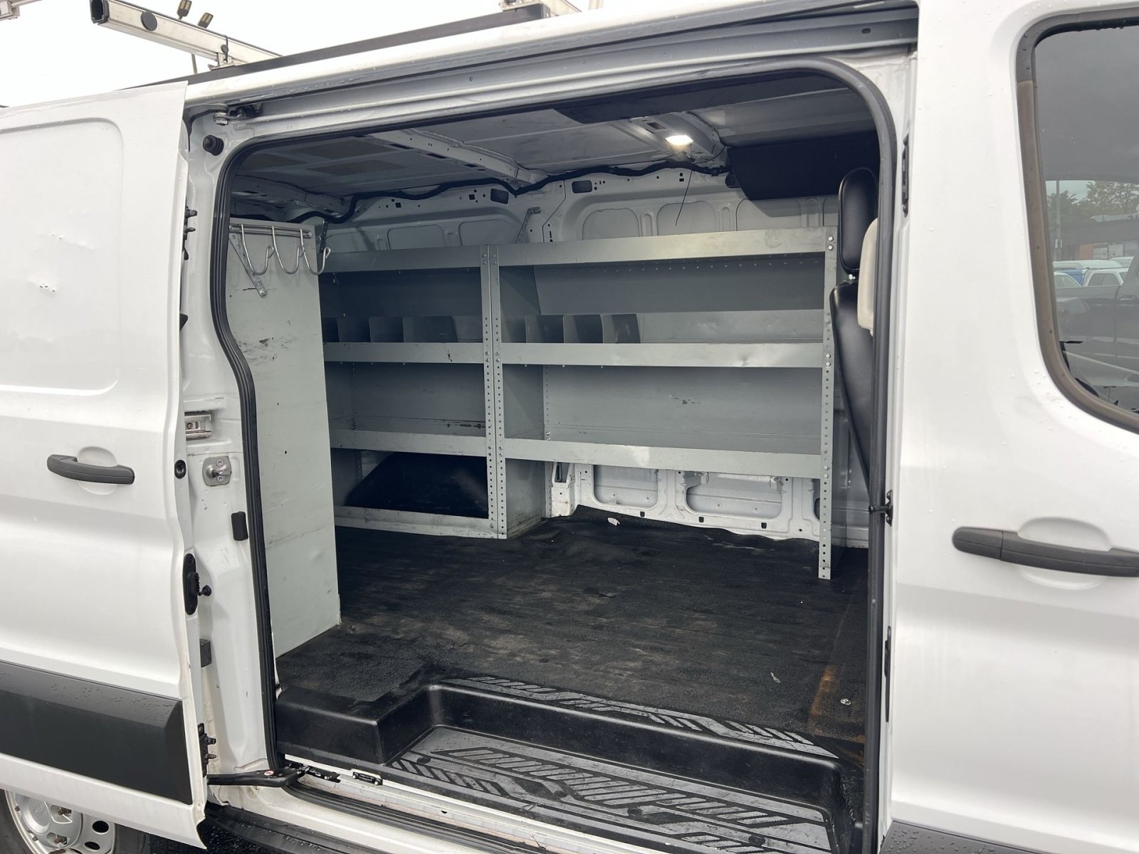 Certified 2022 Ford Transit 250 Low Roof AWD image 24