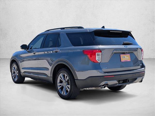 Certified 2023 Ford Explorer XLT w/ Equipment Group 202A AWD/4WD image 8