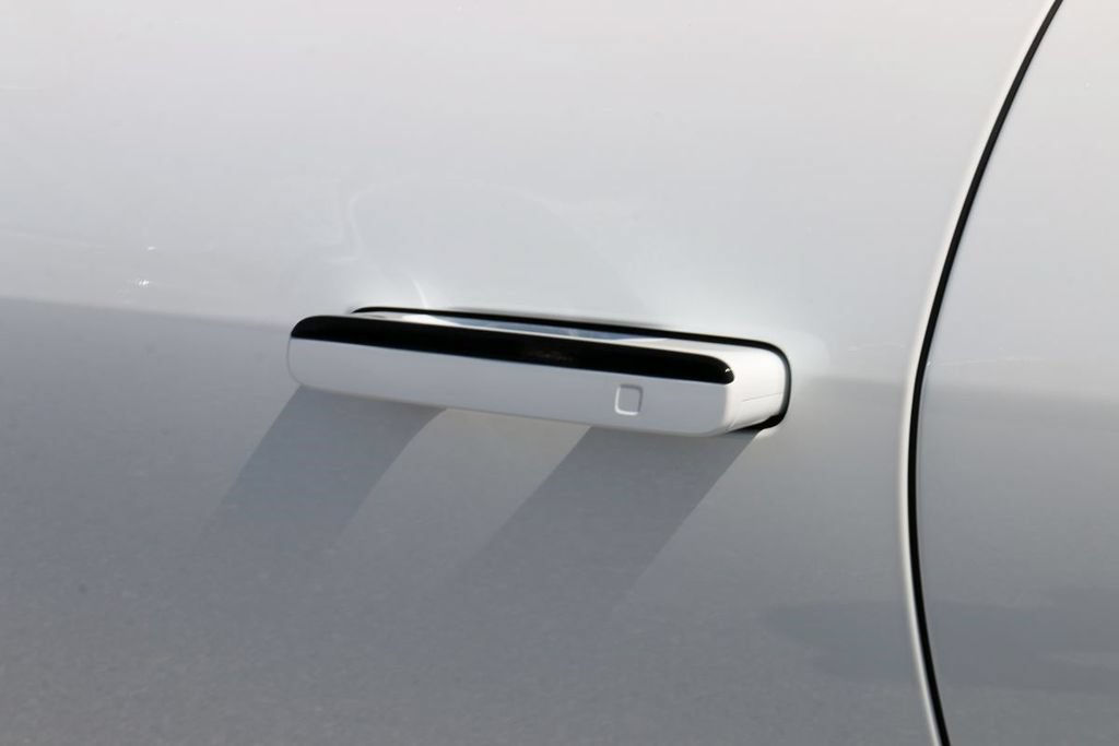 Used 2026 Genesis G90 3.5T Prestige AWD/4WD image 11