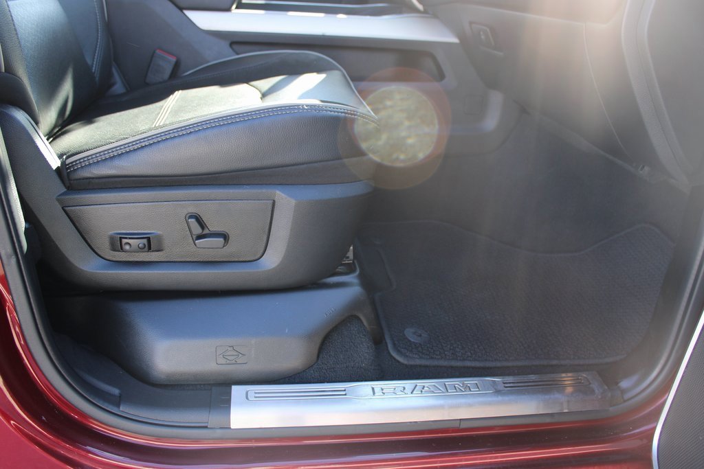 Used 2022 RAM 2500 Laramie image 10