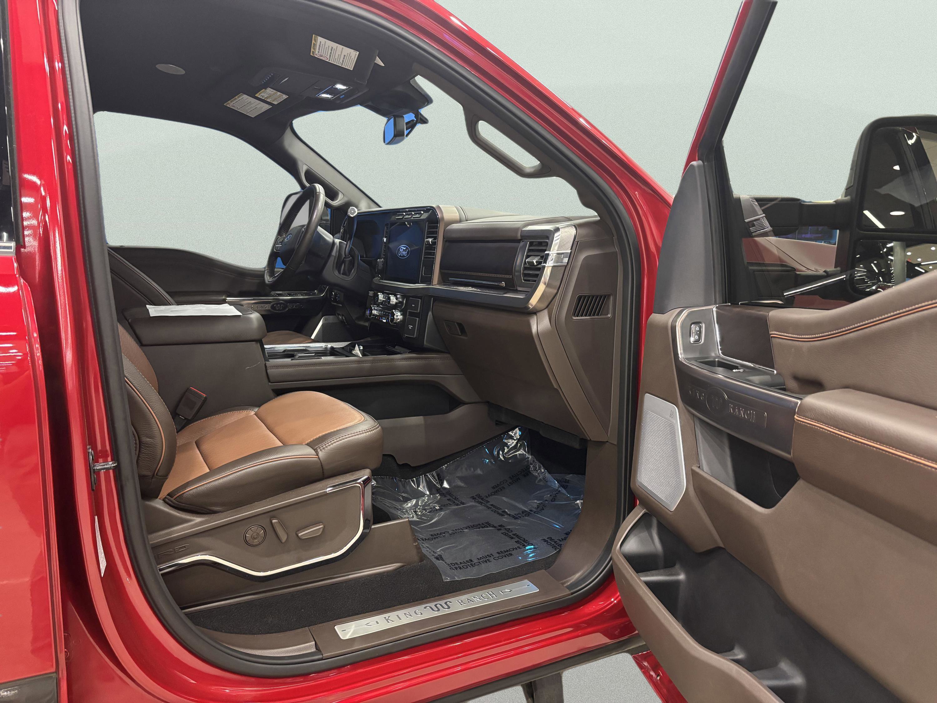 Certified 2024 Ford F350 King Ranch image 17