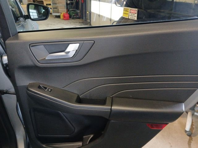 Certified 2023 Ford Escape ST-Line w/ Tech Pack #1 image 51