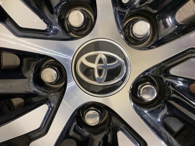 Used 2021 Toyota Camry SE AWD/4WD image 30