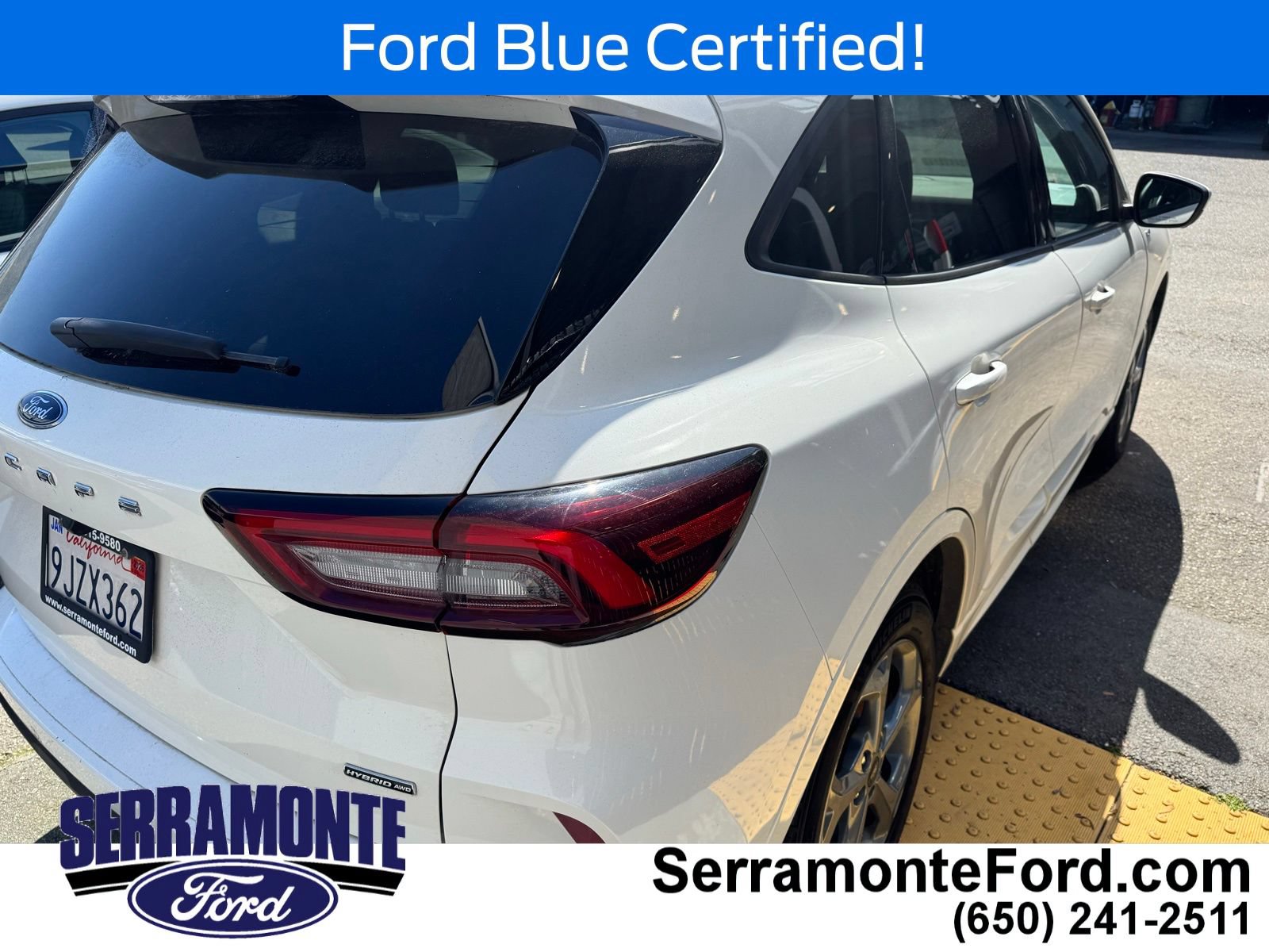 Certified 2023 Ford Escape ST-Line Select w/ Tech Pack #2 AWD/4WD image 7