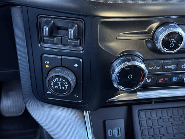 Certified 2023 Ford F150 Platinum w/ Equipment Group 701A High image 20