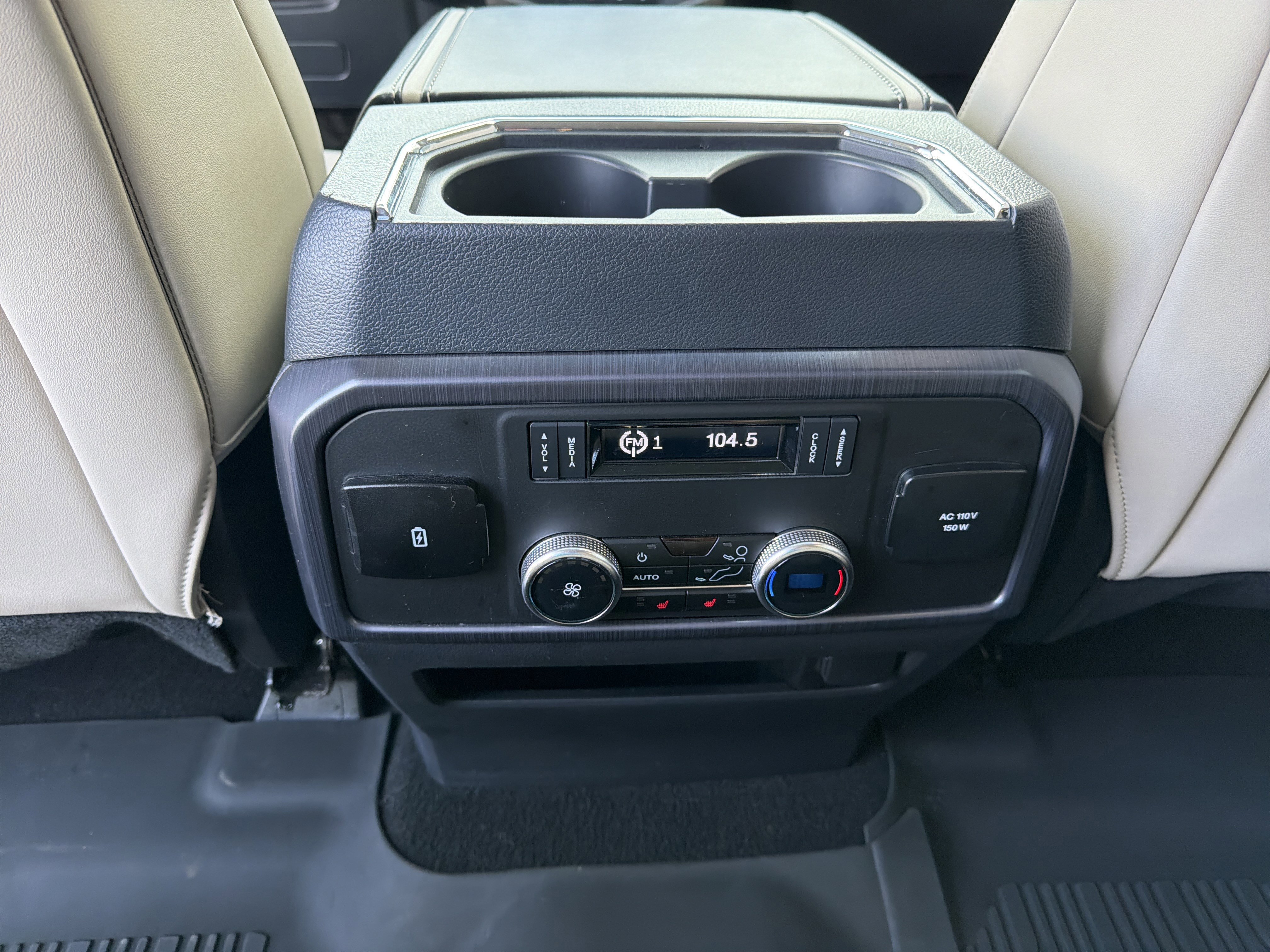 Certified 2024 Ford Expedition Max Platinum image 33