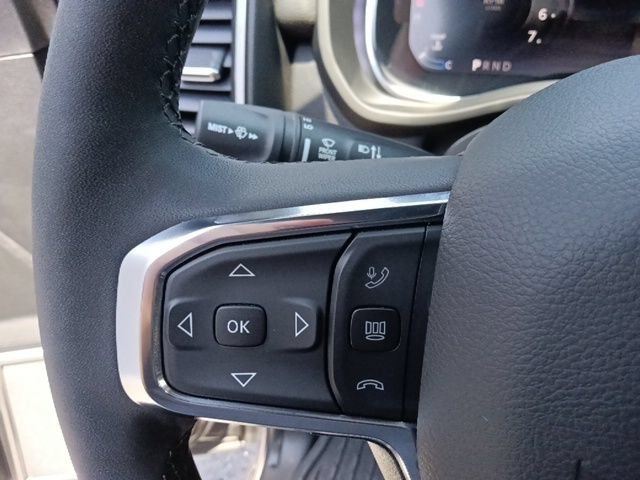 Used 2026 RAM 2500 Laramie AWD/4WD image 18
