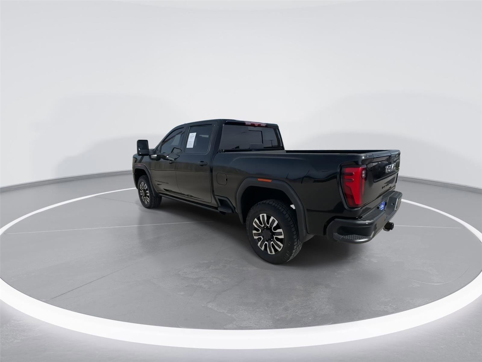 Used 2024 GMC Sierra 2500 Denali Ultimate image 6