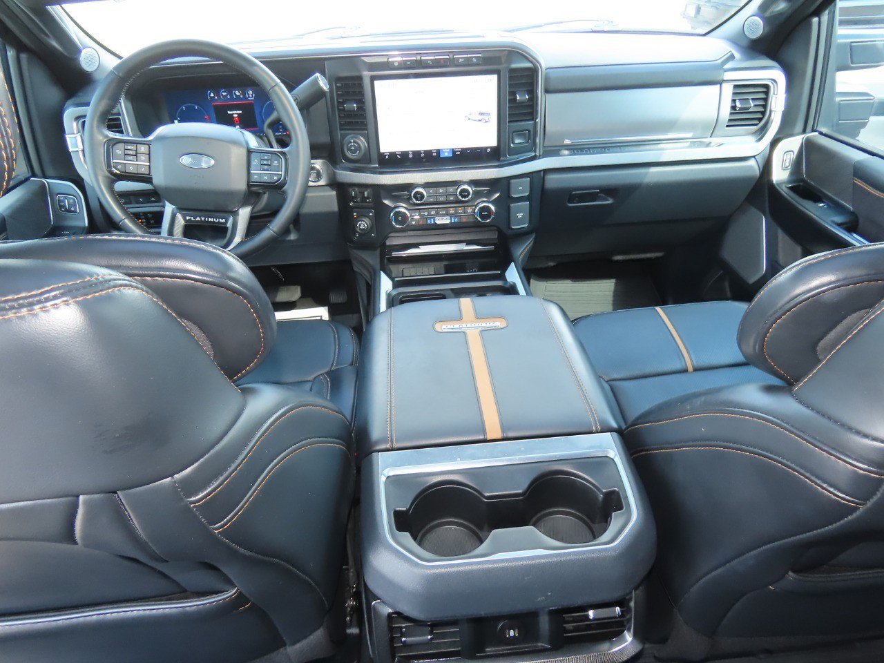 Certified 2024 Ford F350 Platinum w/ Tremor Off-Road Package AWD/4WD image 21