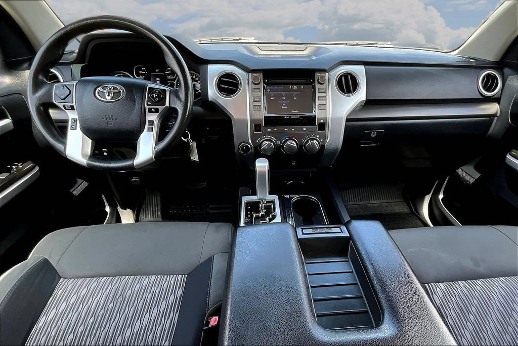 Used 2018 Toyota Tundra SR5 w/ SR5 Upgrade Package AWD/4WD image 10