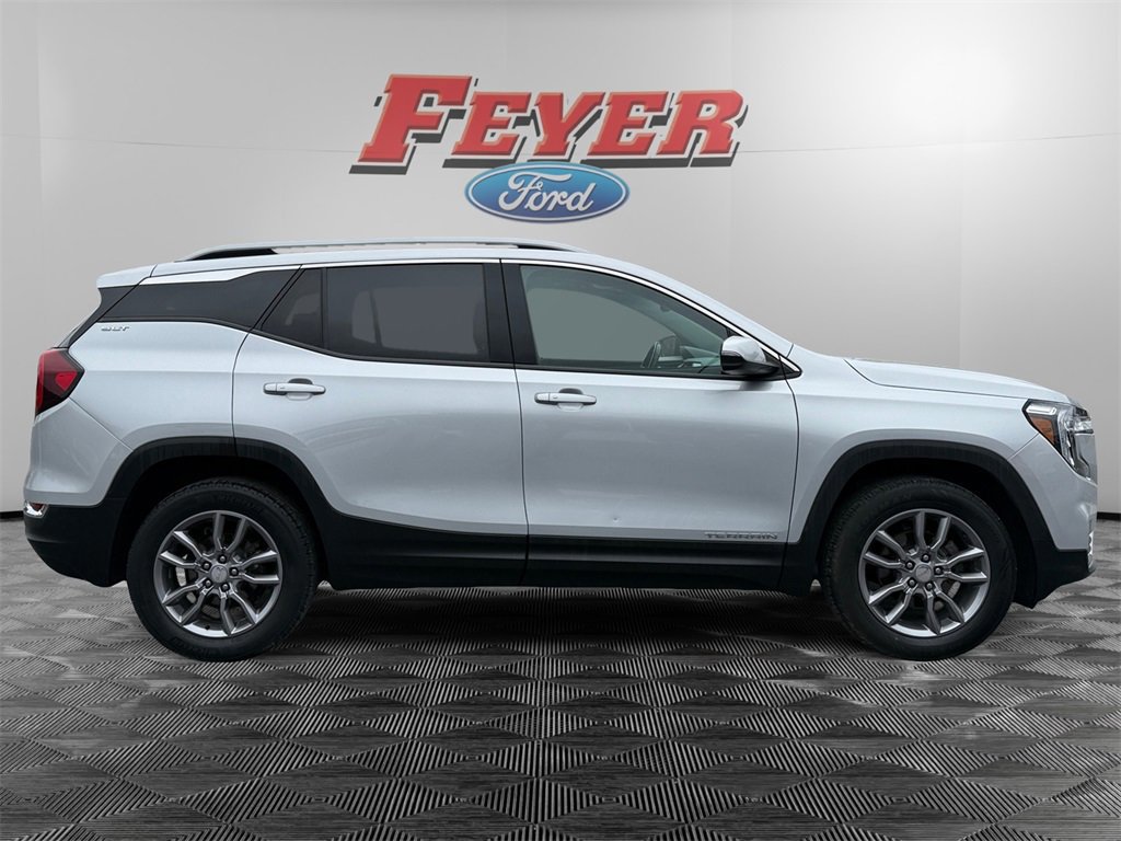 Used 2022 GMC Terrain SLT image 6