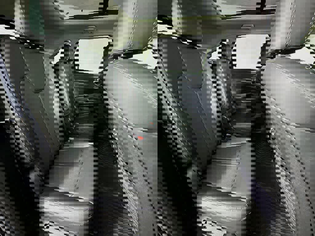 Used 2023 Kia Sorento EX w/ Panoramic Sunroof Package image 34