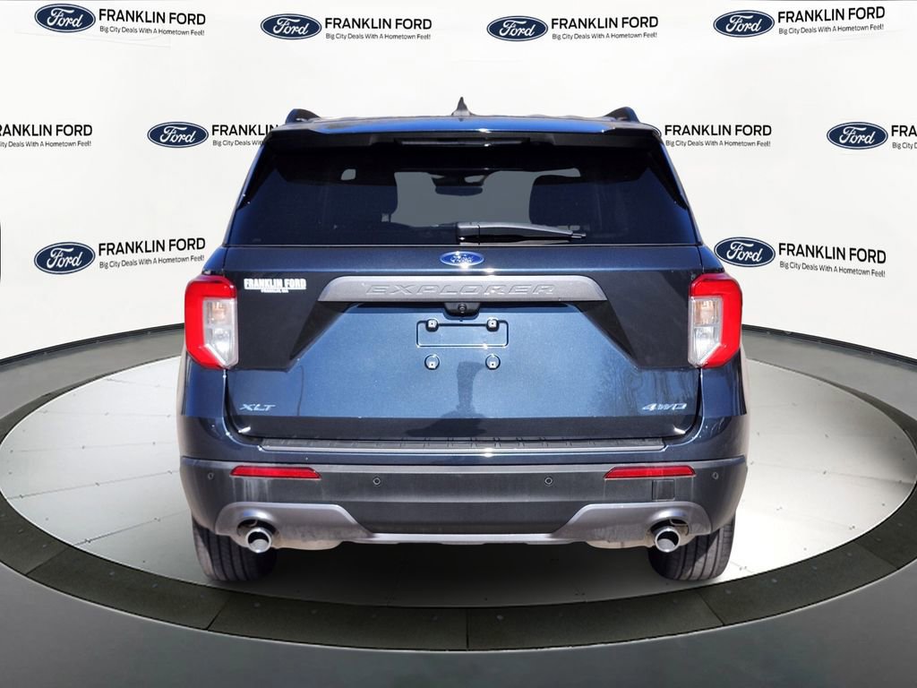 Certified 2022 Ford Explorer XLT w/ Equipment Group 202A AWD/4WD image 4