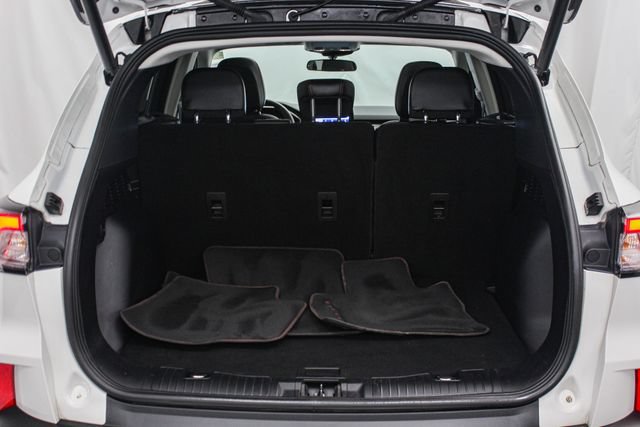Certified 2022 Ford Escape SEL w/ SEL Stealth AWD Package image 14