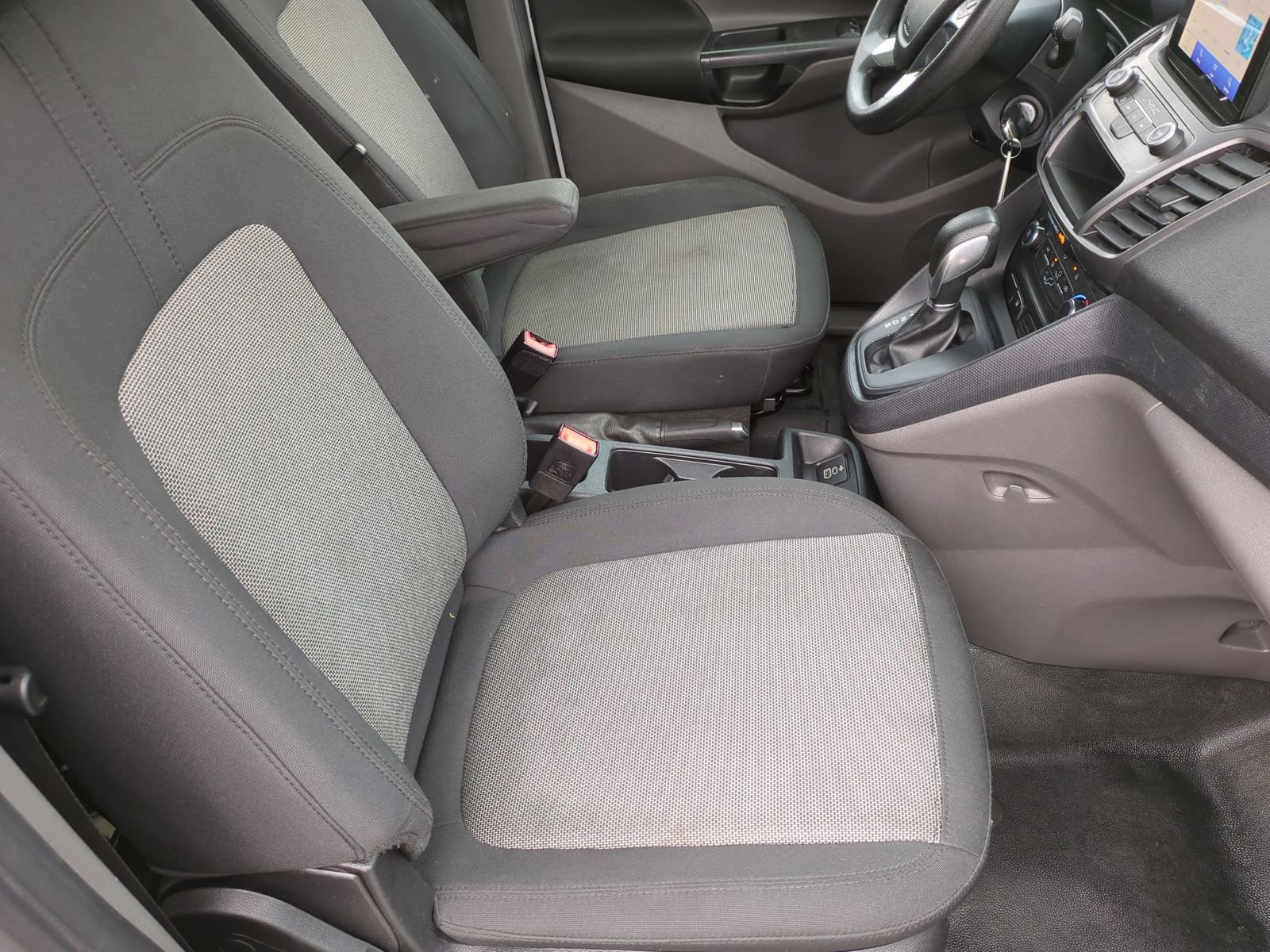 Certified 2022 Ford Transit Connect XL w/ CNG/LPG Engine Prep Package image 22