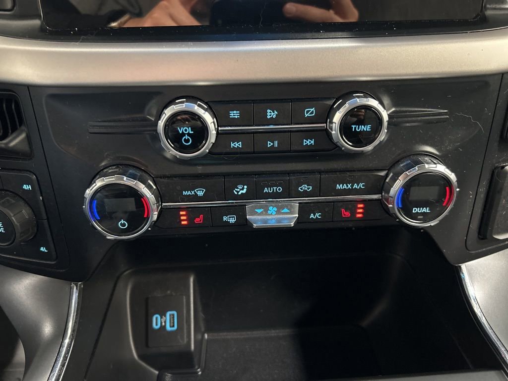 Certified 2021 Ford F150 XLT w/ Equipment Group 302A High image 23