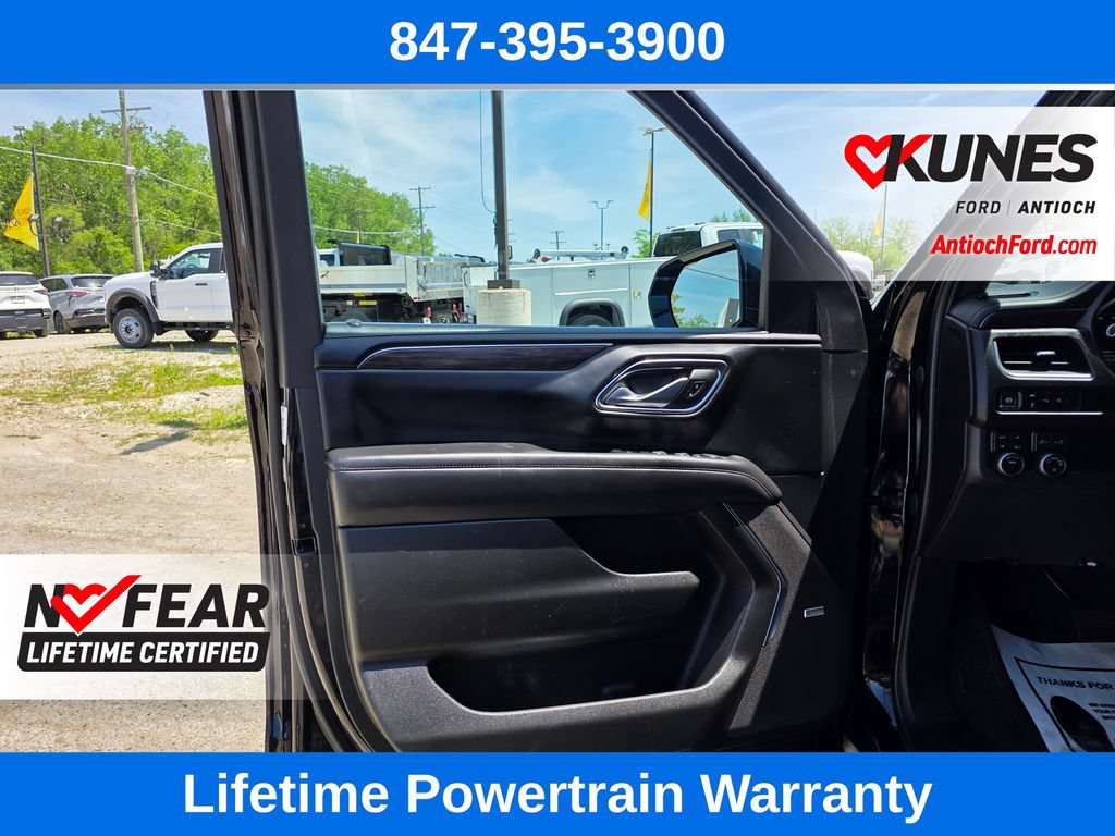 Used 2023 Chevrolet Suburban LT AWD/4WD image 18
