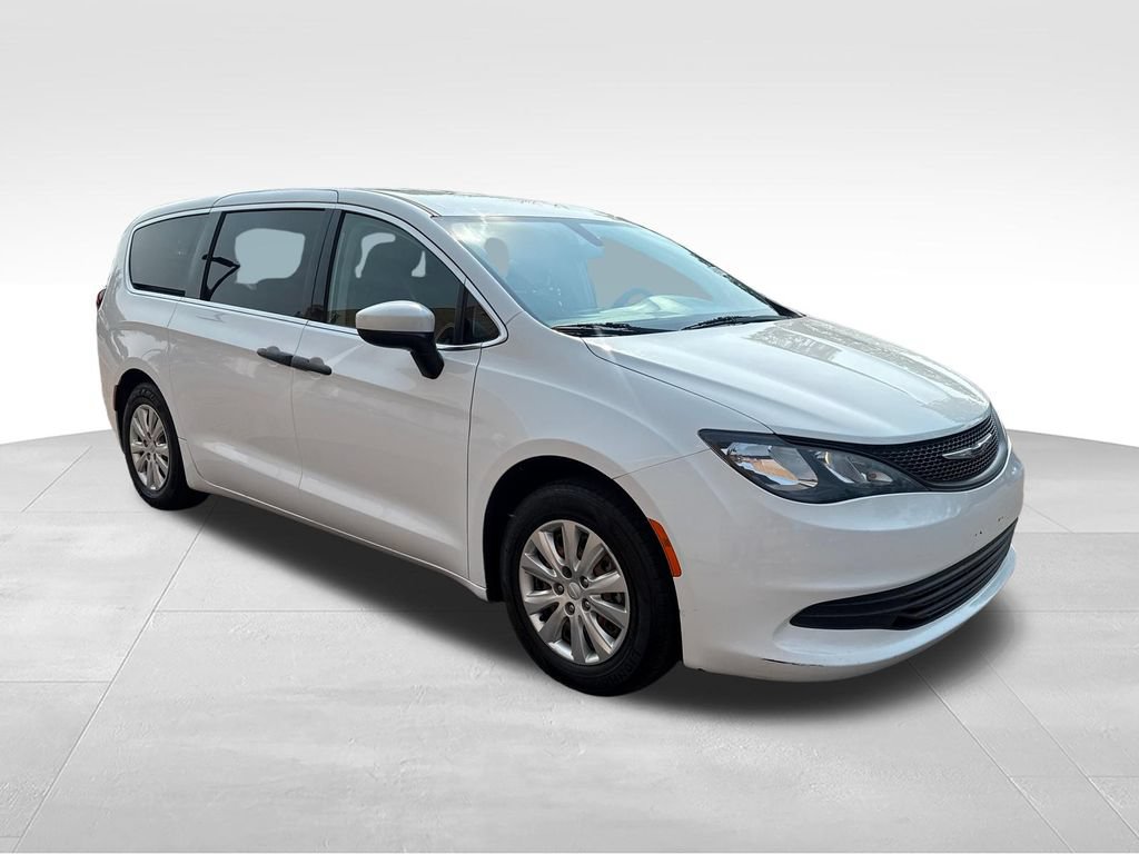 Used 2020 Chrysler Voyager L
