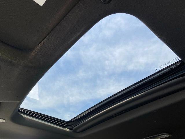 Used 2022 Chevrolet Silverado 1500 High Country w/ High Country Premium Package image 27