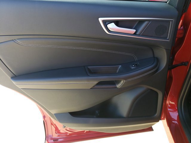 Certified 2023 Ford Edge Titanium image 28