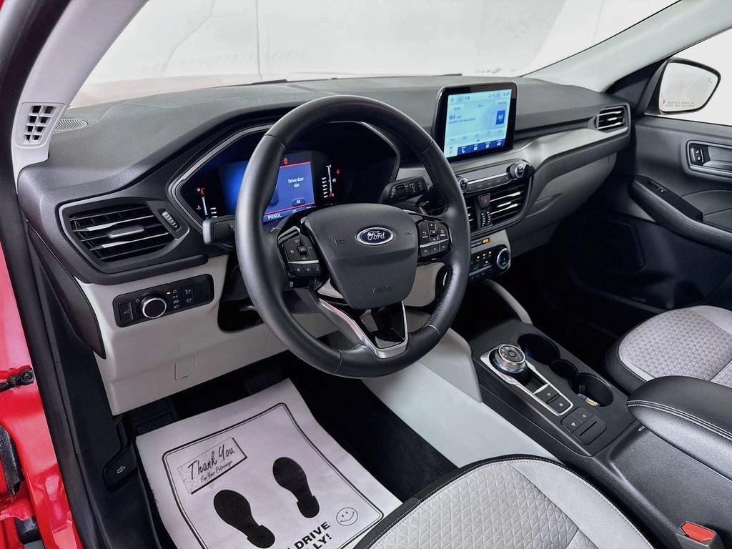Certified 2024 Ford Escape Active w/ Cold Weather Package FWD image 9