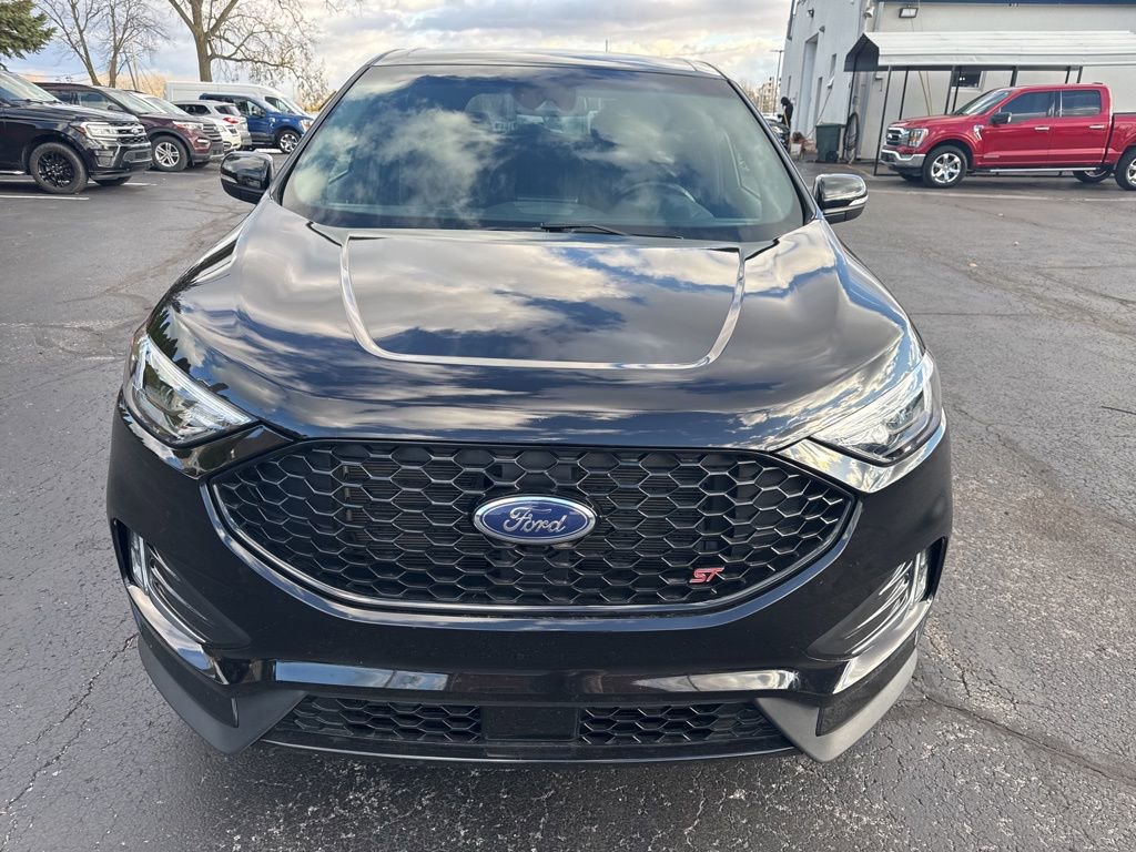 Certified 2022 Ford Edge ST image 15