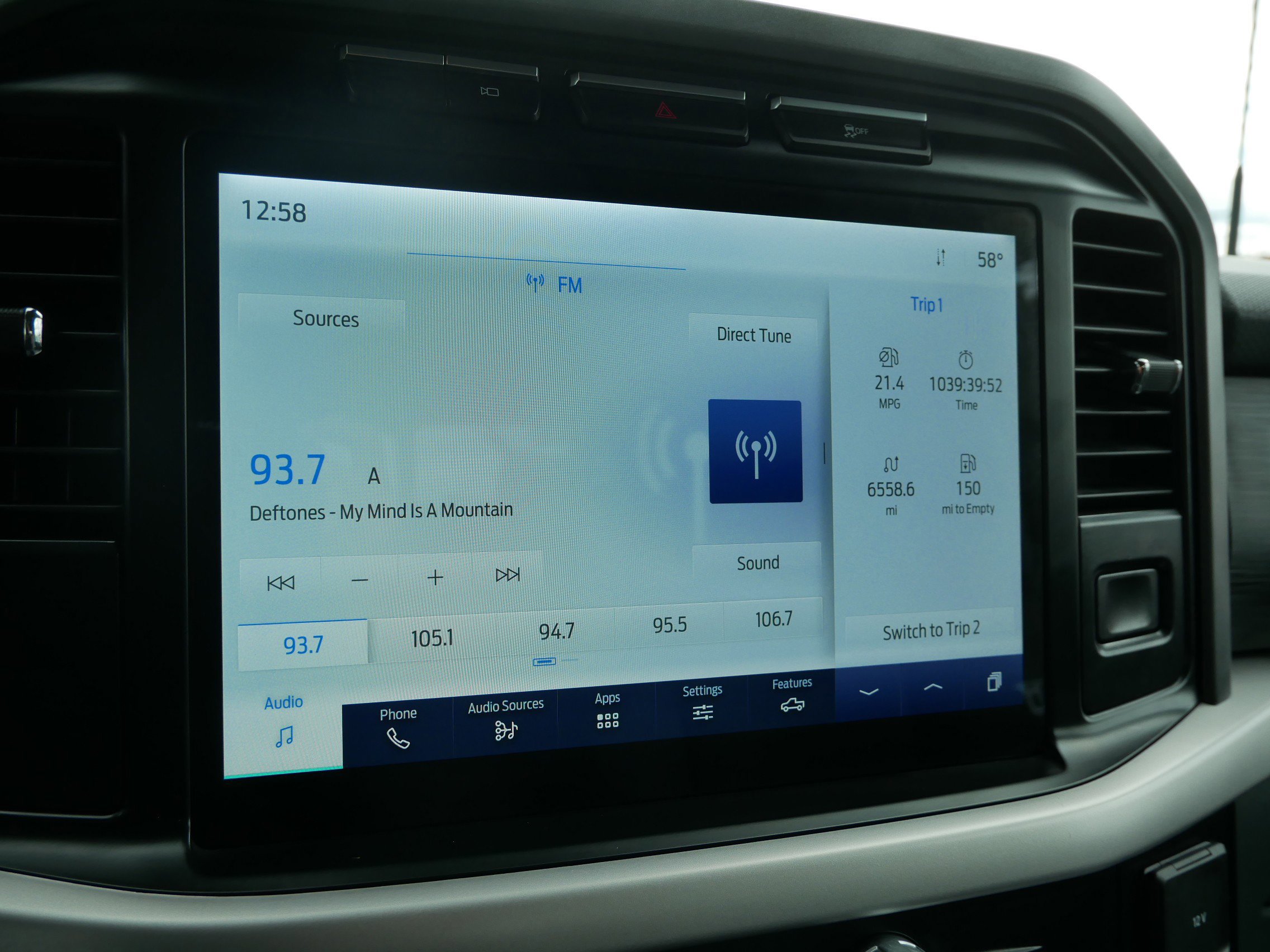 Certified 2022 Ford F150 XLT w/ Equipment Group 302A High image 26