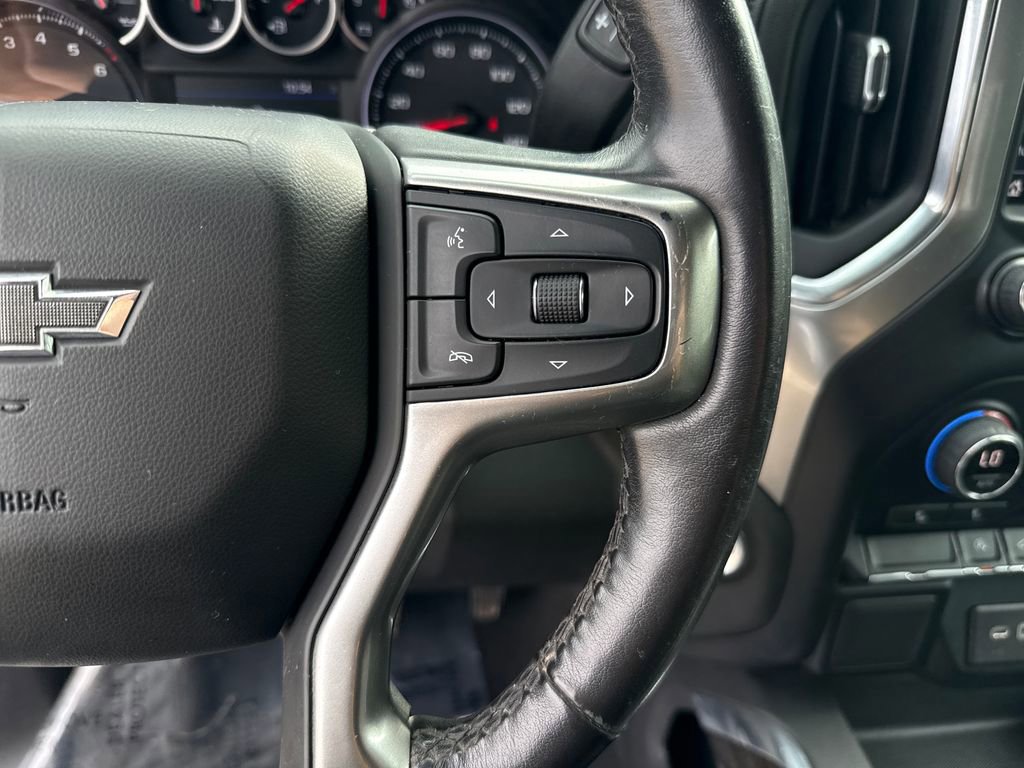 Used 2021 Chevrolet Silverado 1500 LT Trail Boss image 17