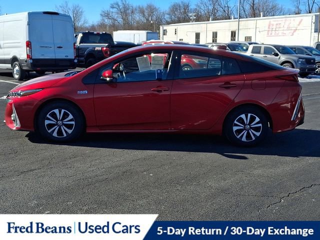 Used 2017 Toyota Prius Prime image 3
