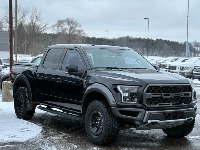 Certified 2018 Ford F150 Raptor w/ Equipment Group 802A Luxury image 34