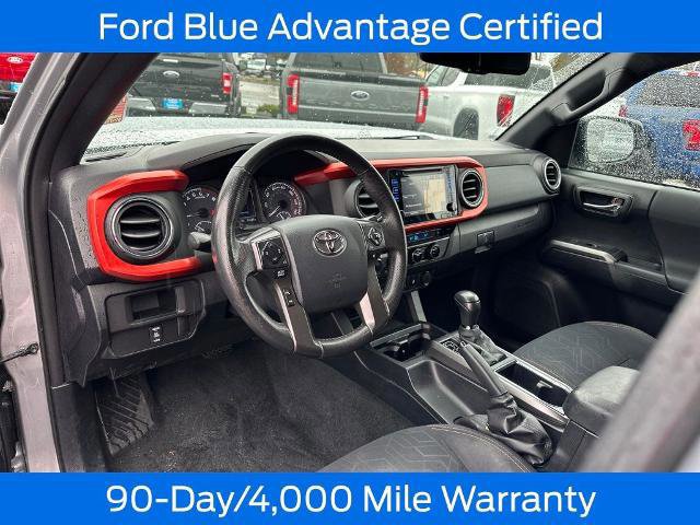 Used 2017 Toyota Tacoma TRD Off-Road image 17