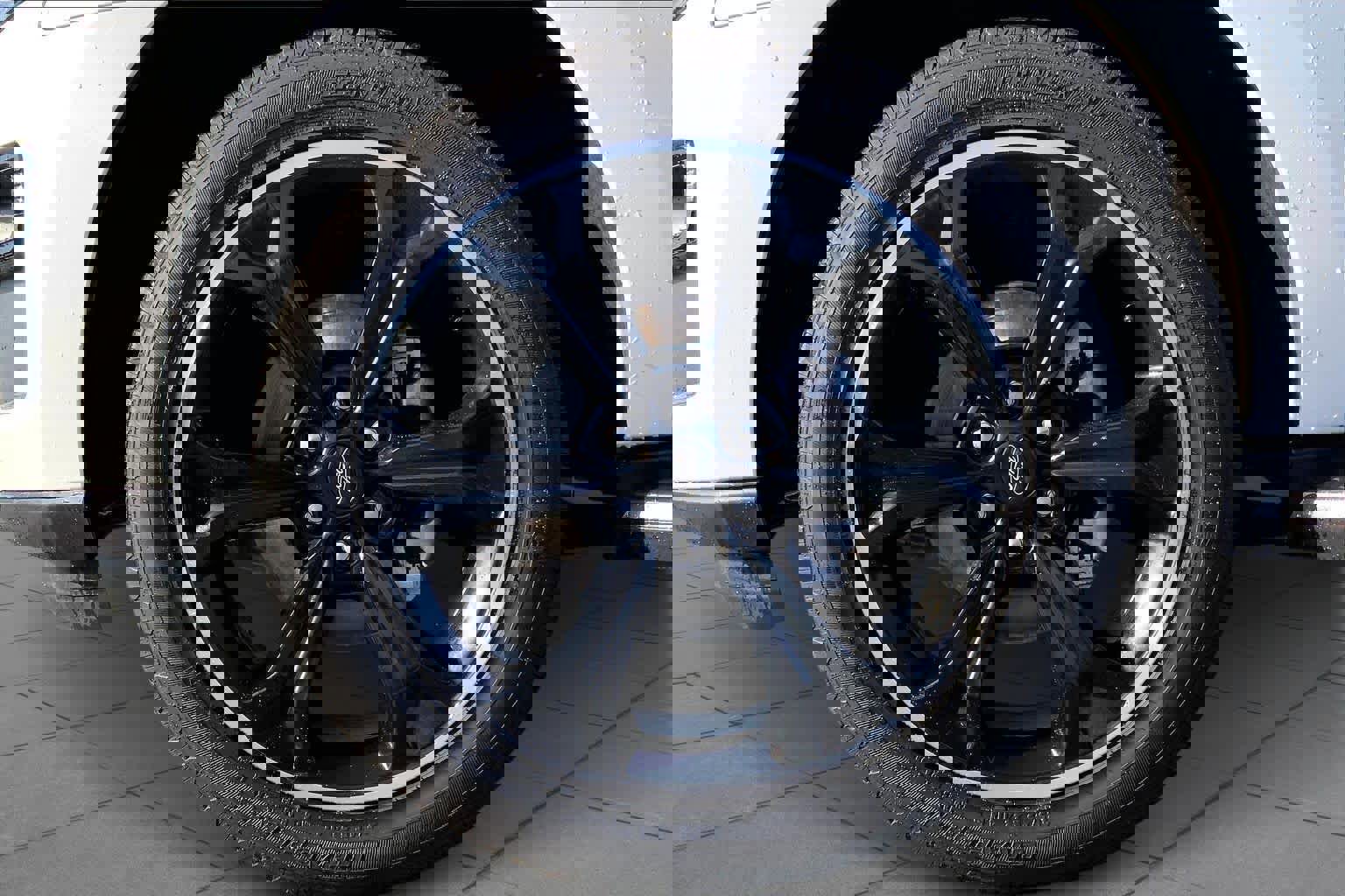 Certified 2023 Ford Expedition Max XLT image 10