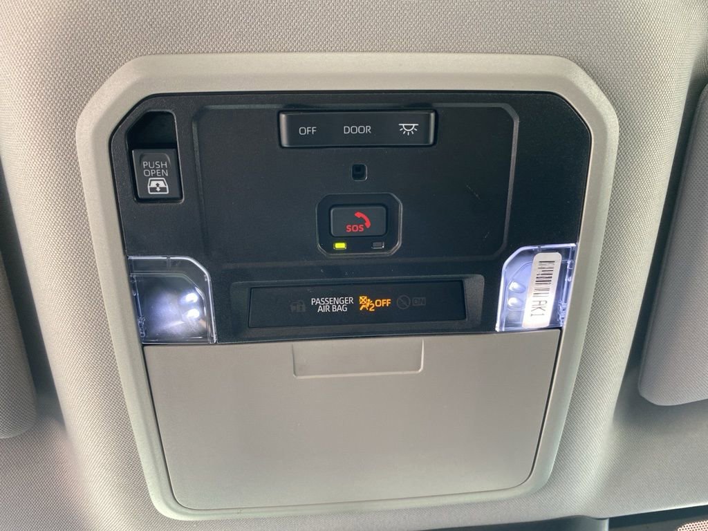 Used 2023 Toyota Tundra SR5 w/ SR5 Premium Package RWD image 36