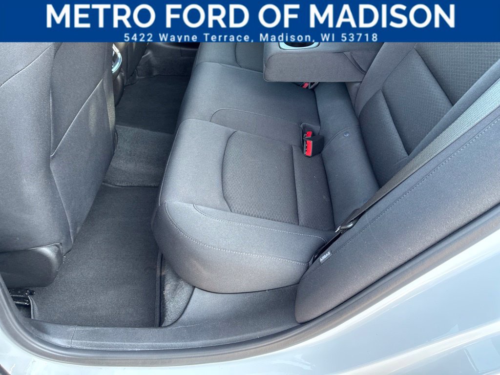 Used 2025 Chevrolet Malibu LT FWD image 35