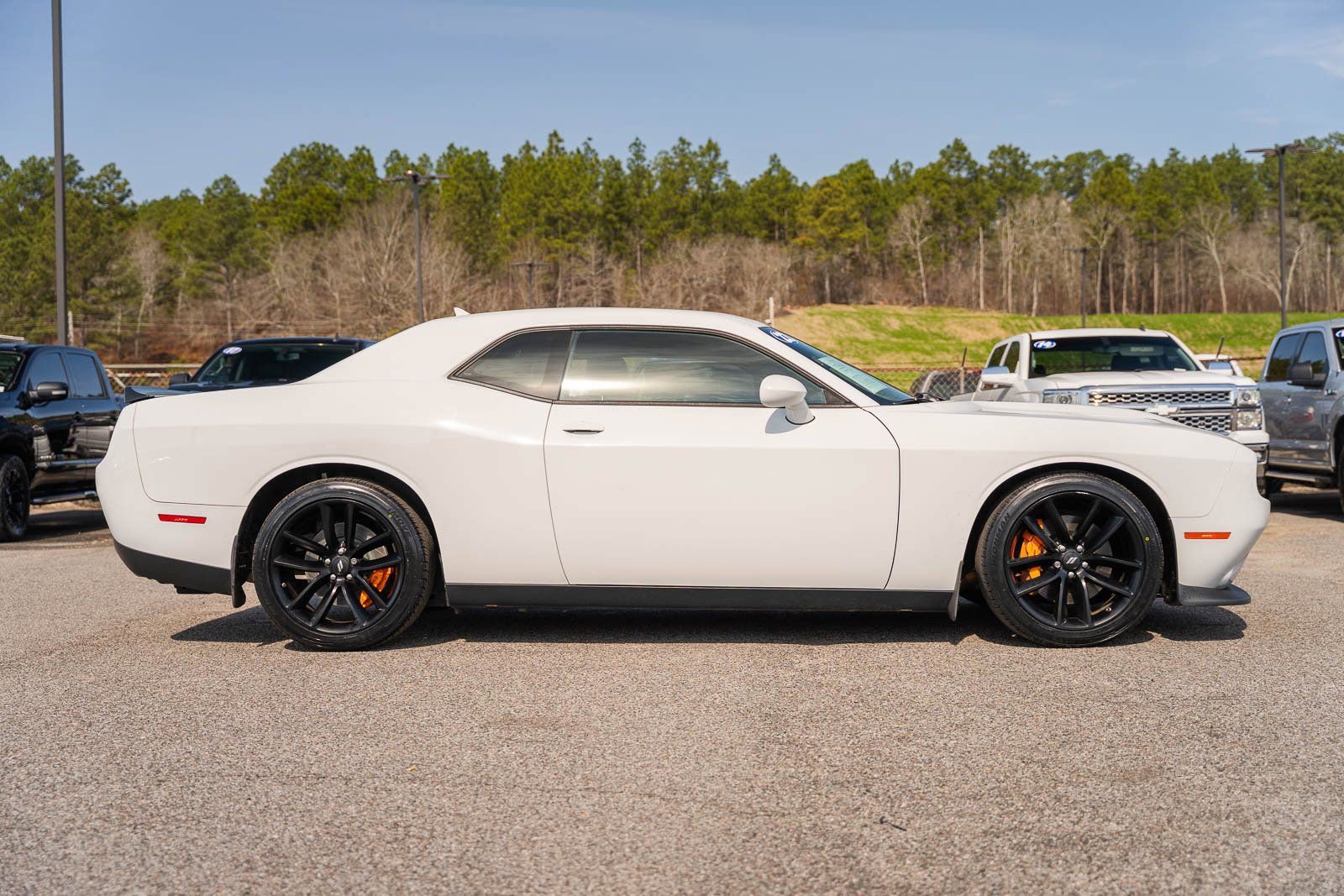 Used 2022 Dodge Challenger GT w/ Plus Package image 8