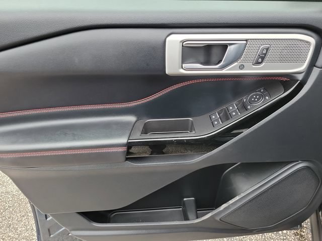 Certified 2022 Ford Explorer ST-Line RWD image 16