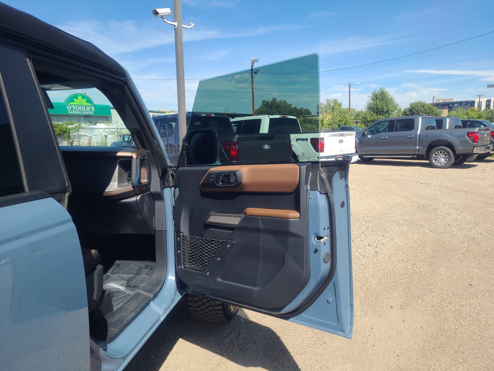 Certified 2023 Ford Bronco Outer Banks AWD/4WD image 16