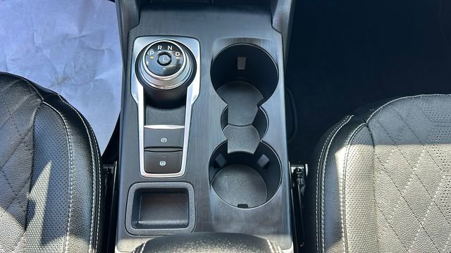 Certified 2023 Ford Escape SE w/ PHEV Premium Package FWD image 22