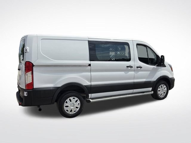 Certified 2025 Ford Transit 250 Low Roof w/ Exterior Upgrade Package RWD image 9