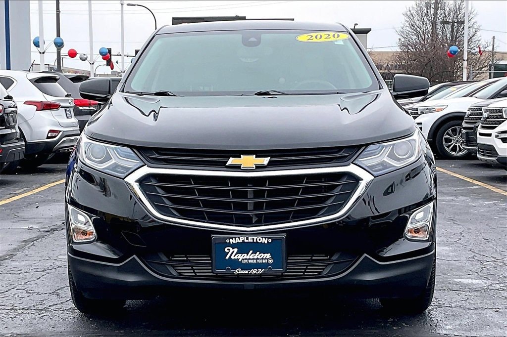 Used 2020 Chevrolet Equinox LS w/ LS Convenience Package image 2