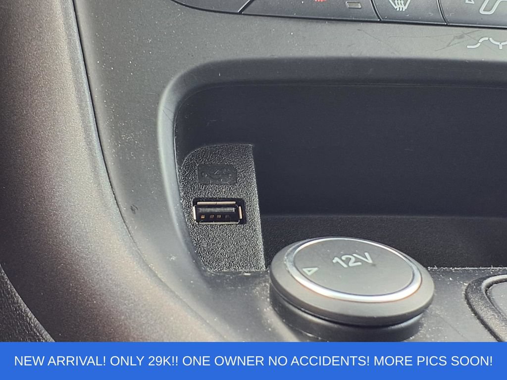 Certified 2018 Ford Focus SEL FWD image 16