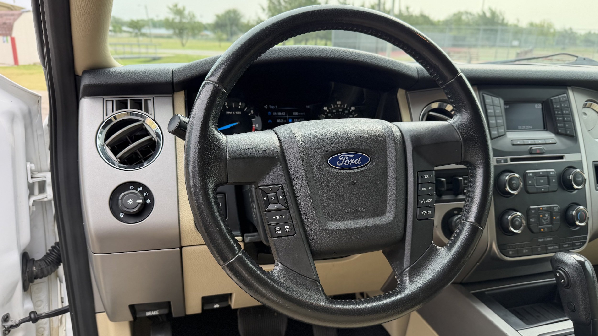 Certified 2017 Ford Expedition XLT AWD/4WD image 30