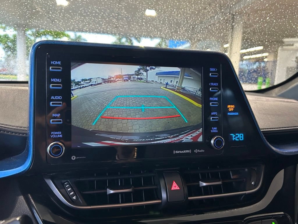 Used 2019 Toyota C-HR XLE FWD image 12