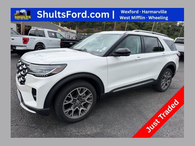 Certified 2025 Ford Explorer Platinum w/ Ultimate Package AWD/4WD image 1