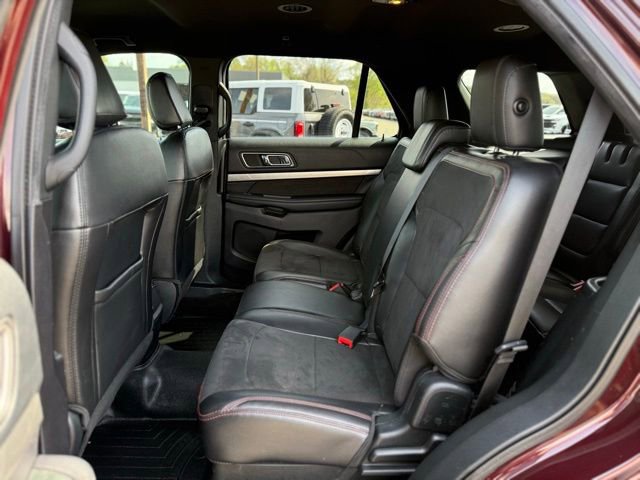 Certified 2018 Ford Explorer XLT w/ XLT Appearance Package AWD/4WD image 16