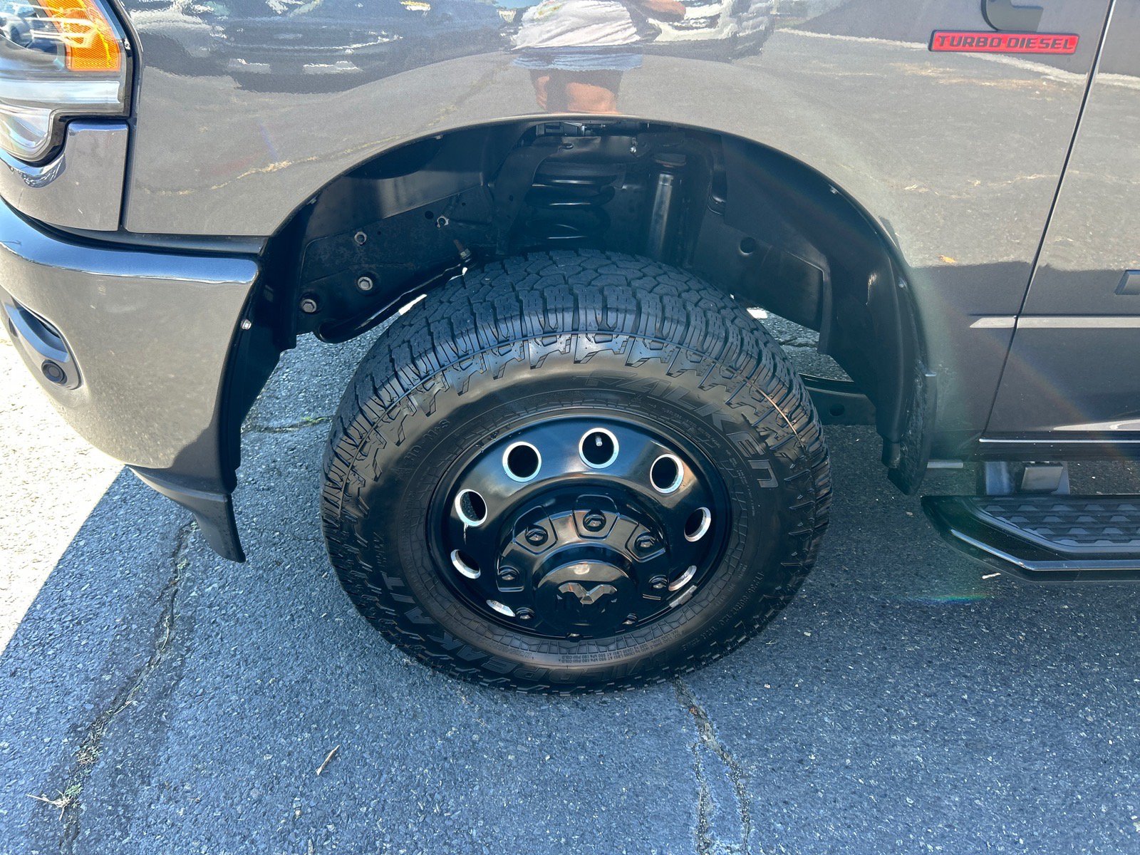 Used 2024 RAM 3500 Laramie w/ Night Edition AWD/4WD image 35